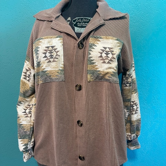 Aztec Shacket - Picture 4 of 8